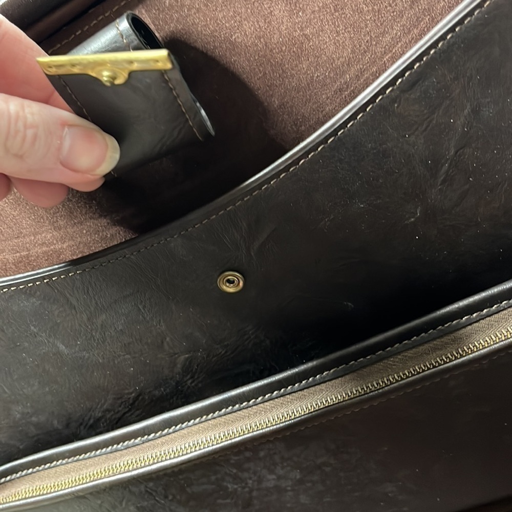 RARE VINTAGE BRIEFCASE with original keys - Picture 11 of 16